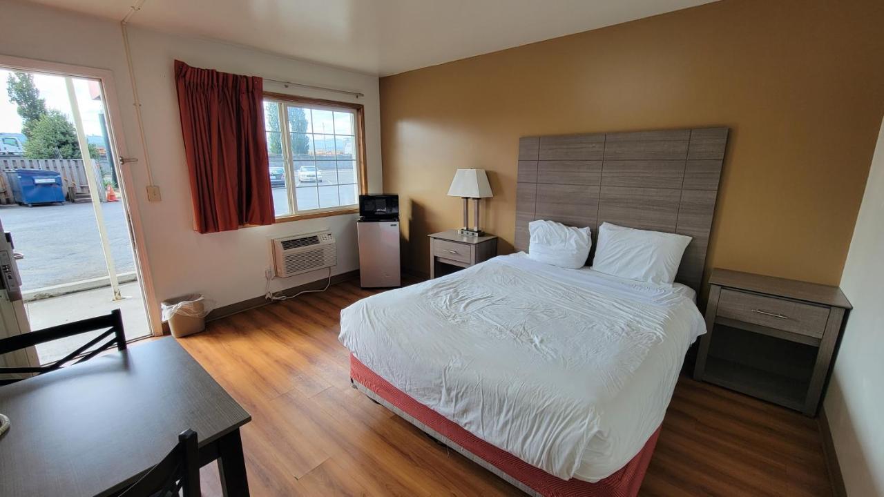 Kalama Hotel 4* Kalama